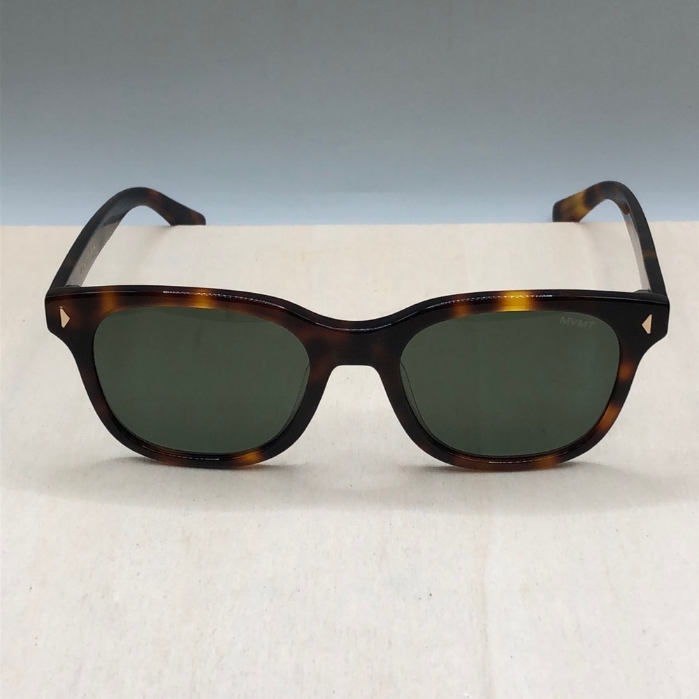 MVMT Coaster Classic Sunglasses in Tortoise Unisex-Timeless Style